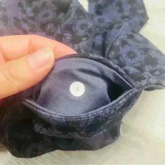 Lululemon Wunder Under Pant *Full-On Luon
Mini Prisma Nightfall Black Grape sz4 - Picture 15 of 16